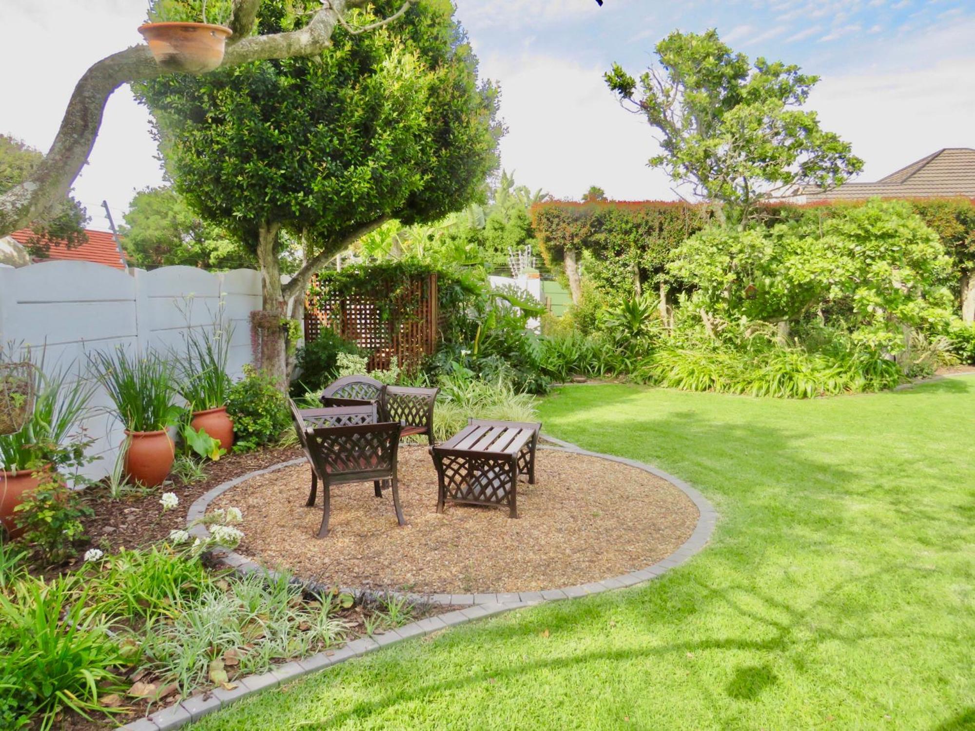 Whistlewood Guesthouse Walmer, Port Eizabeth Port Elizabeth Exteriör bild